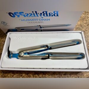 BaBylissPRO Nano Titanium Silver Hair Straightener